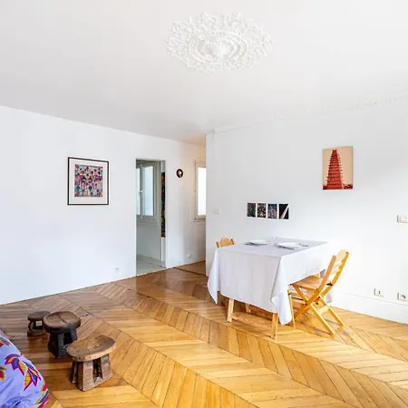 Apartment Guestready - Bright Parisian Charm • Chateau D'eau